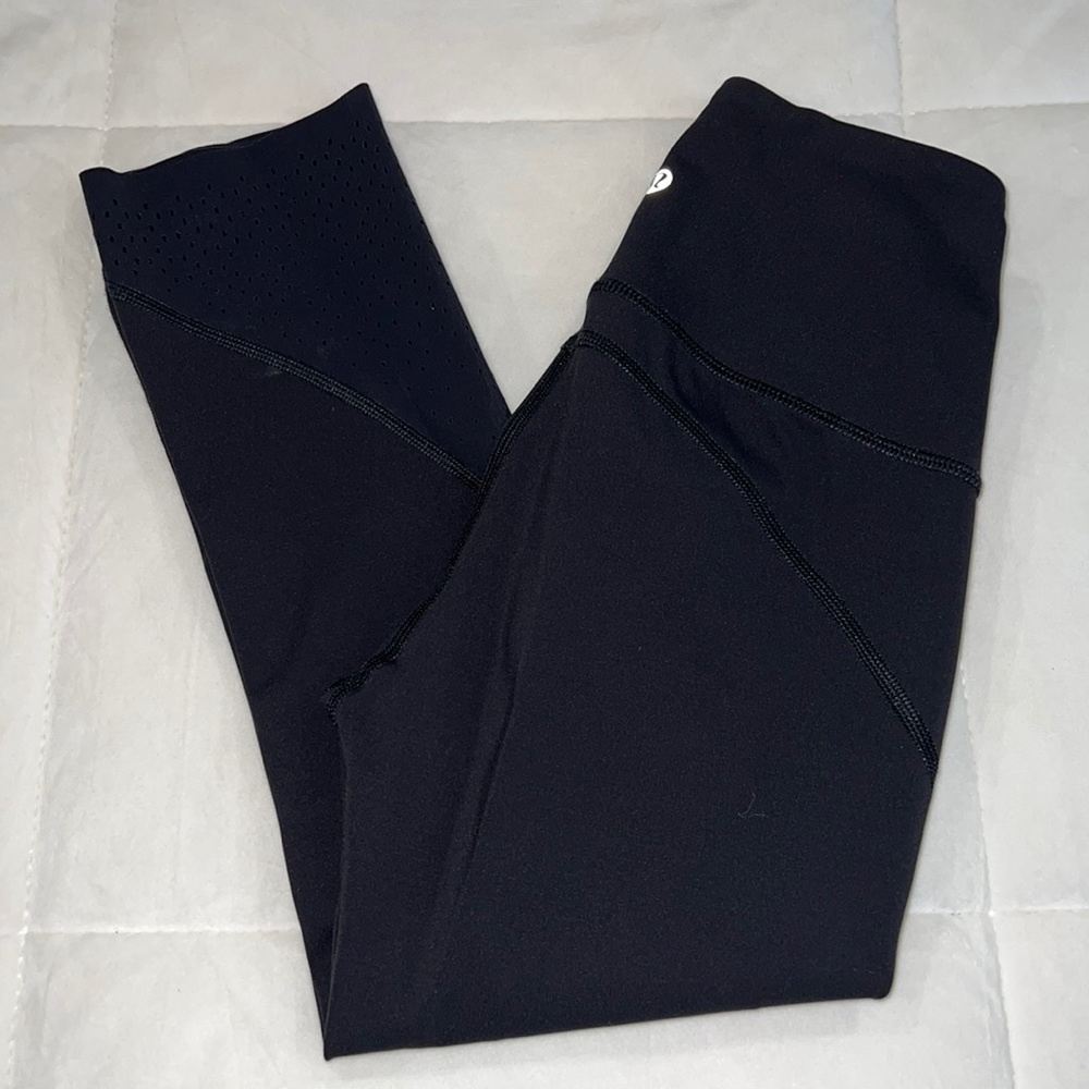 Lululemon Anew Crop (21") Black